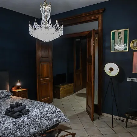 Casa Vittoria Apartment *